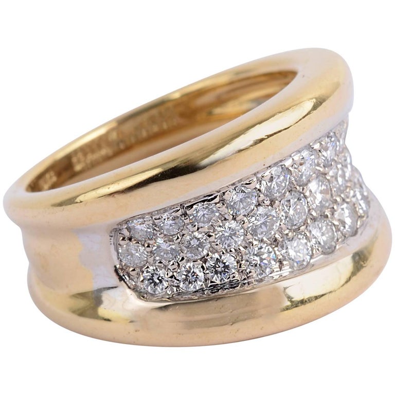 gold band ring with name