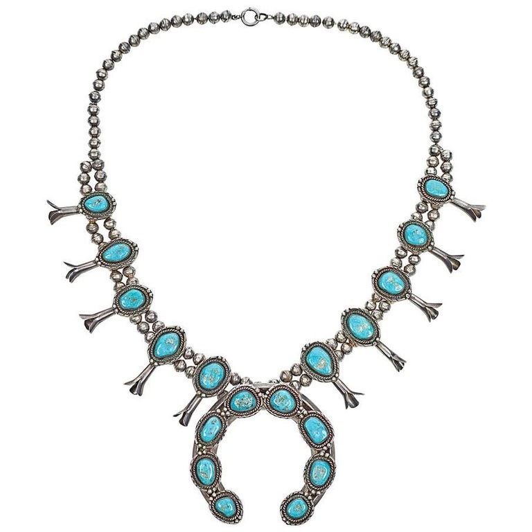 Vintage Silver Squash Blossom Necklace For Sale at 1stDibs