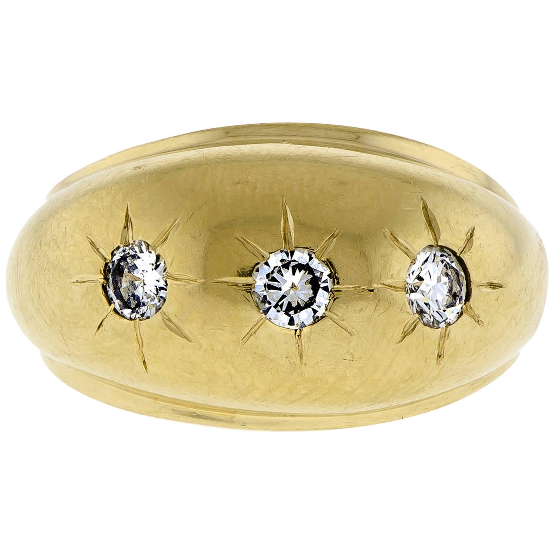 A Diamond and 14 KT Yellow Gold Ring For Sale