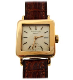 Vintage Patek Philippe Yellow Gold Manual Wind Wristwatch 
