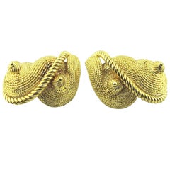 David Webb Sea Shell 18 Karat Yellow Gold Clip-On Earrings