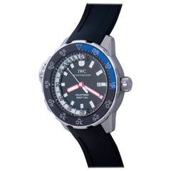 Montre-bracelet Aquatimer à deux goussets en acier inoxydable IWC Réf. IW354702 