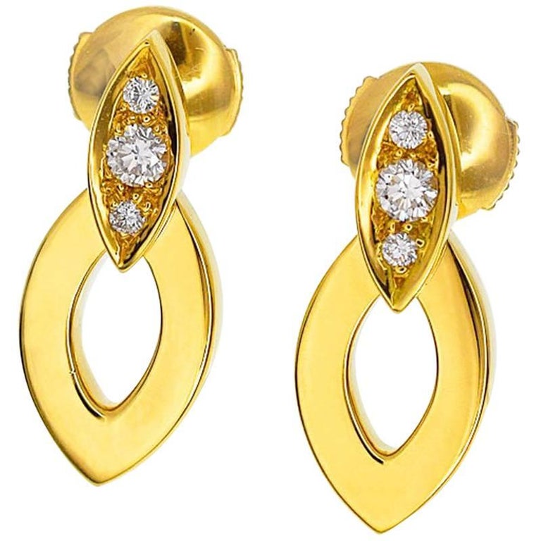 Cartier Diamond 18 Karat Yellow Gold Diadea Stud Earrings at 1stDibs