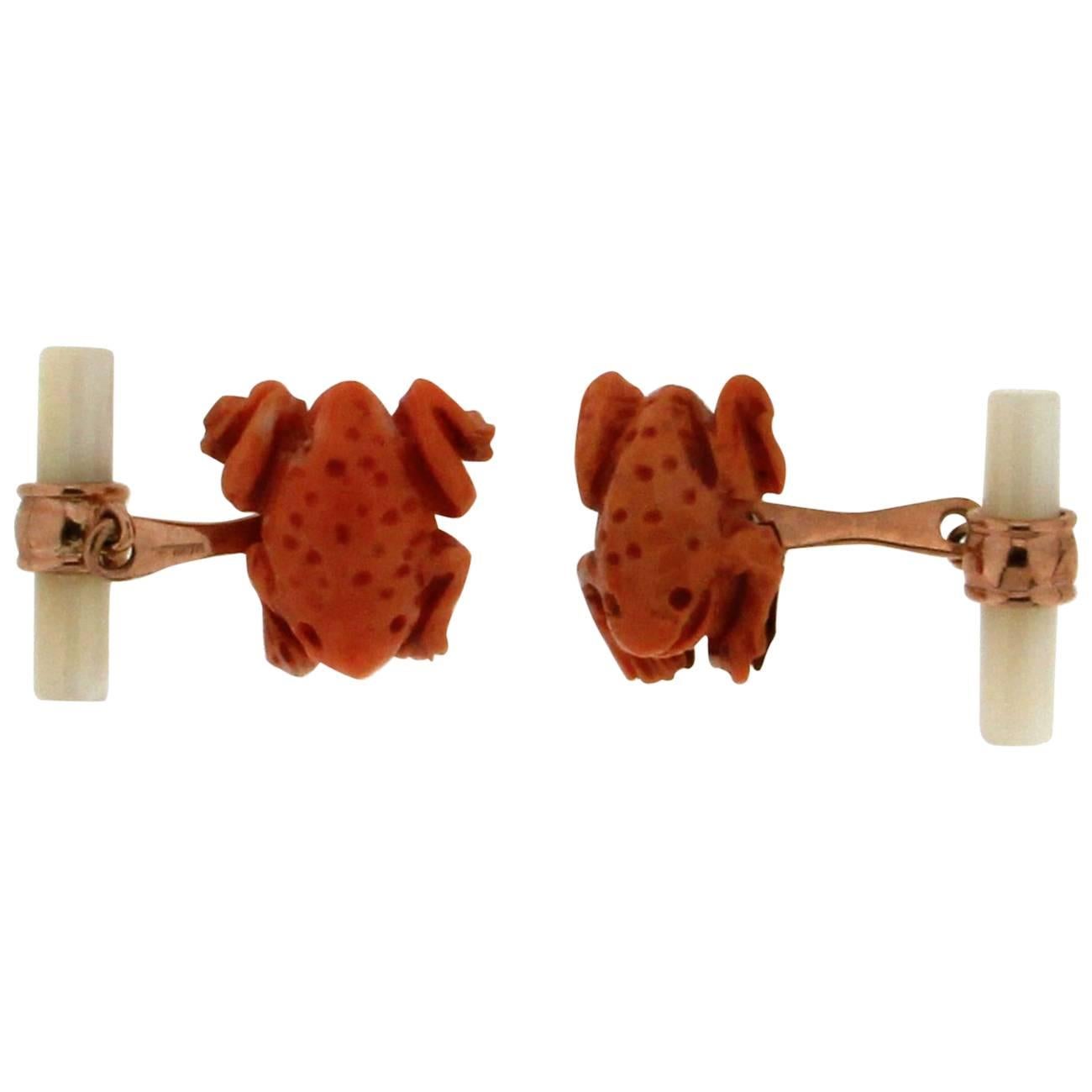 Frogs Yellow Gold Coral Nacre Cufflinks
