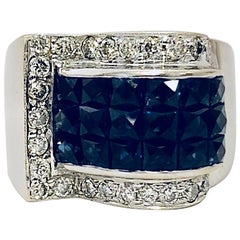 18 Karat Sumptuous Sapphire and Diamond Ring