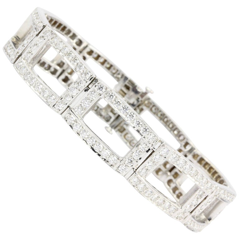 White Gold Diamond Rectangular Link Tennis Bracelet 8 Carat For Sale at