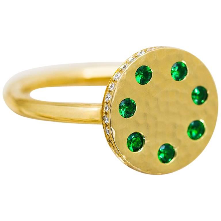 Tsavorite and Diamond Micropavé 18 Karat Gold Sundial Ring For Sale