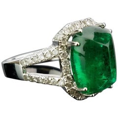 8.62 Carat Sugarloaf Emerald and Diamond Cocktail Ring