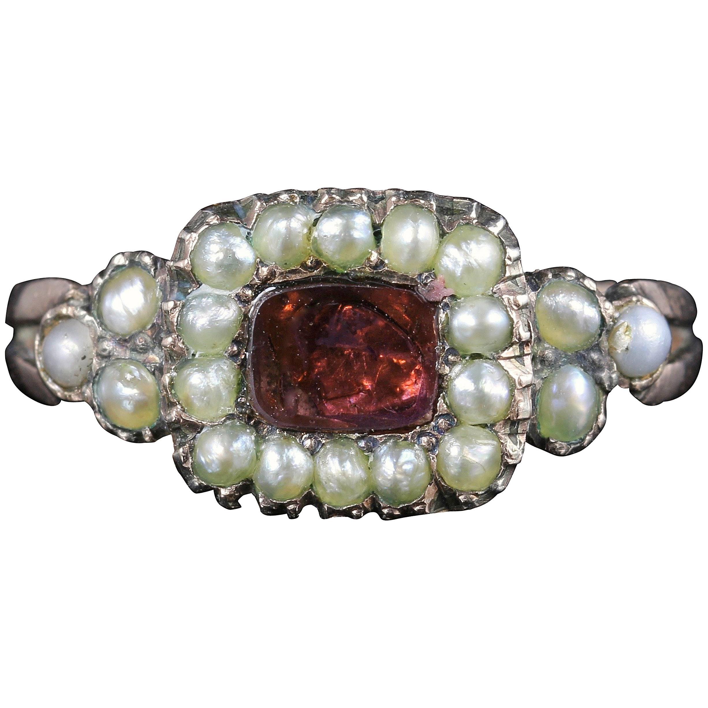 Antique Georgian Flat Cut Garnet Pearl Ring 18 Carat Gold, circa 1800 For Sale