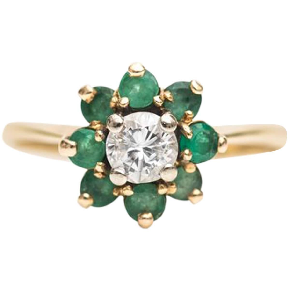 1940s 0.35 Carat Diamond and Emerald Halo Ring 14 Karat Yellow Gold