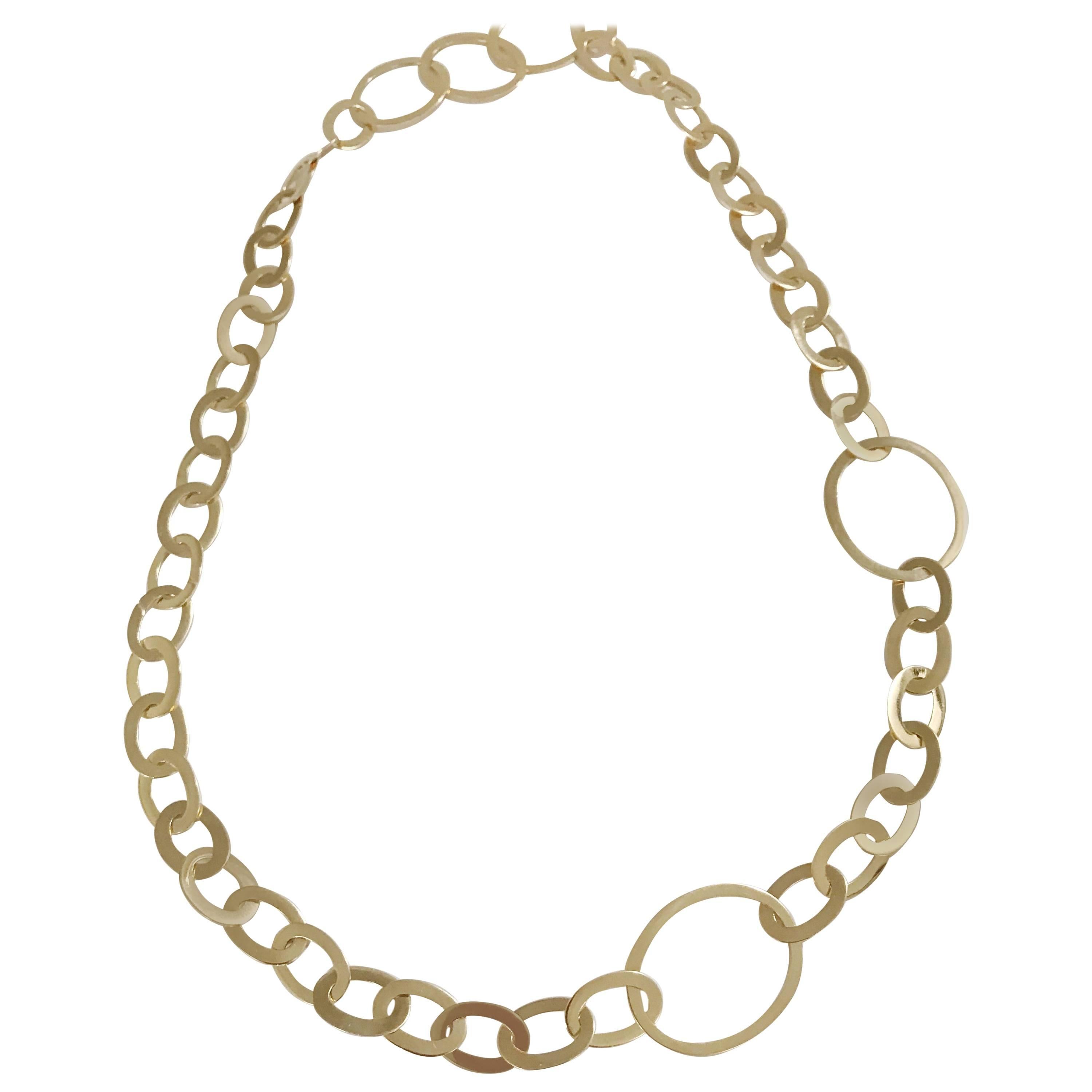 Yellow Gold Flat Oval Link Necklace For Sale