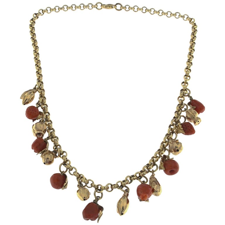 Coral and 18 Karat Yellow Gold Fruit Necklace For Sale at 1stDibs