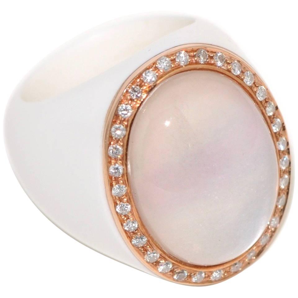 Bakelite, Quartz and White Diamonds Rose Gold Cocktail Ring
