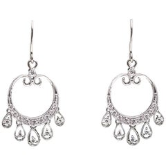Boucles d'oreilles chandelier en or blanc 14 carats et diamants de 0,40 carat