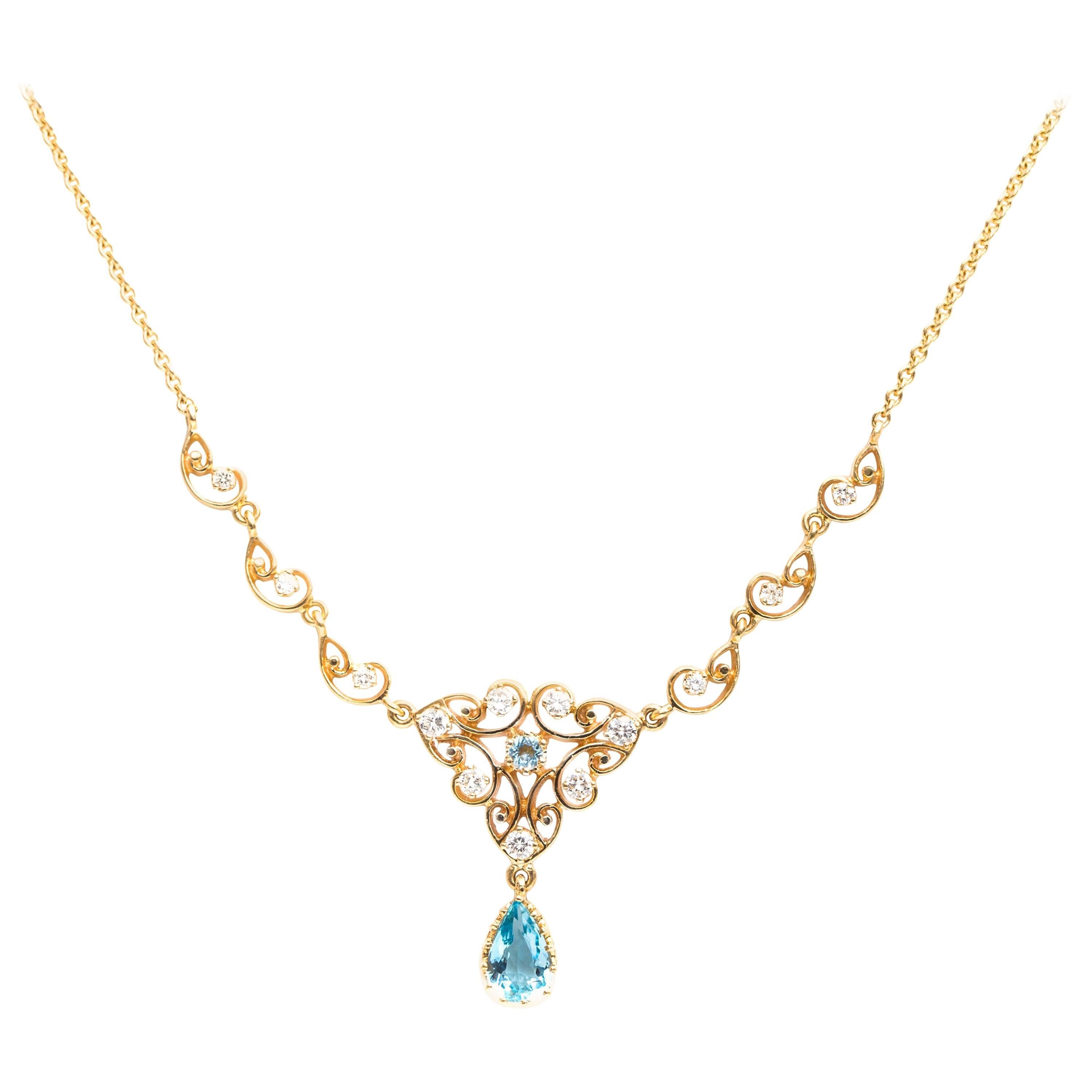 1950s 2 Carat Aquamarine and 0.75 Carat Diamond 14 Karat Gold Necklace