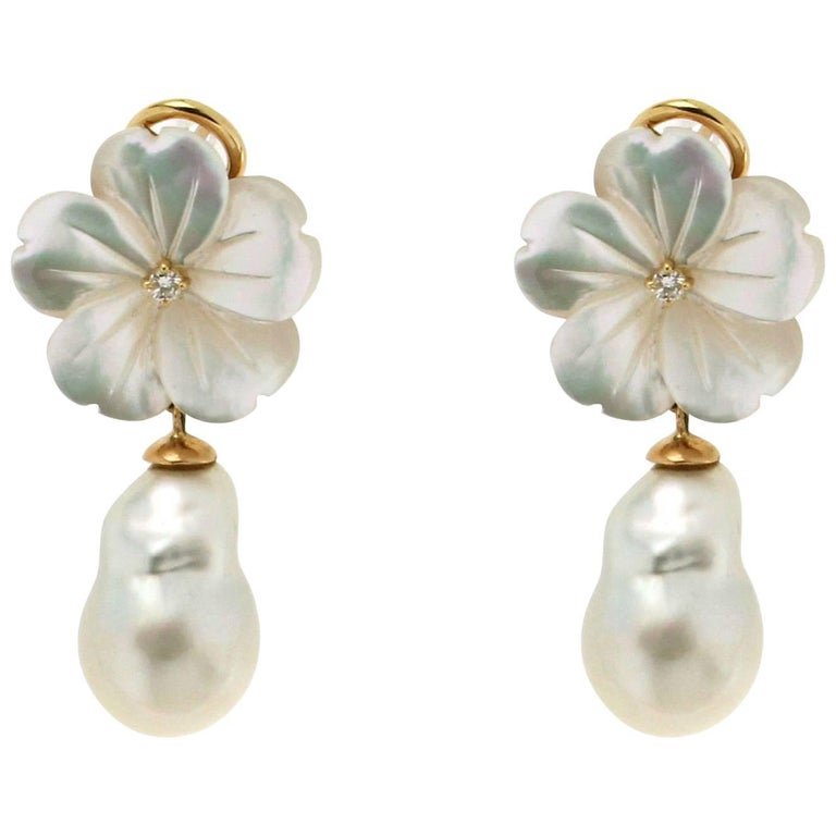 Yellow Gold Pearls Mother-of-Pearl Drop Earring at 1stDibs