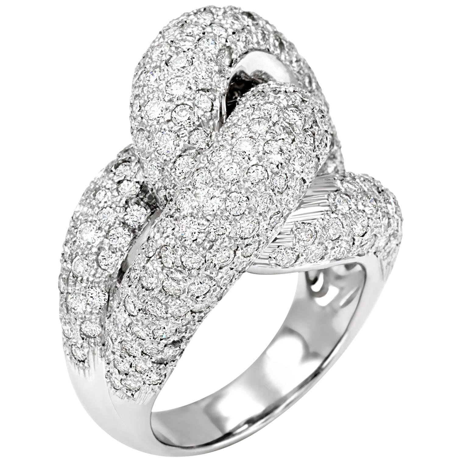 Master Groumette Ring in 18K White Gold and Diamonds