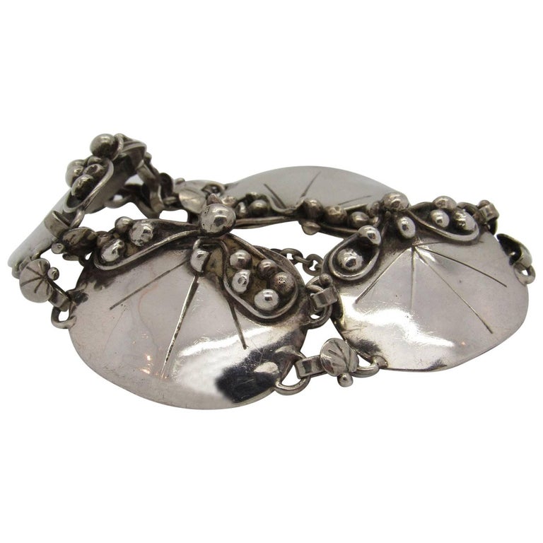 Mary Gage Sterling Silver Beaded Lily Pad Link Bracelet at 1stDibs