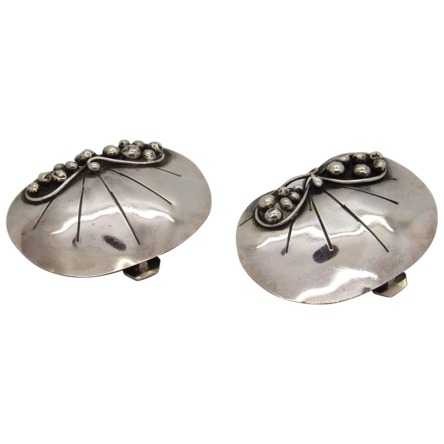 Pair of Mary Gage Sterling Silver Lily Pad Brooch Clips For Sale