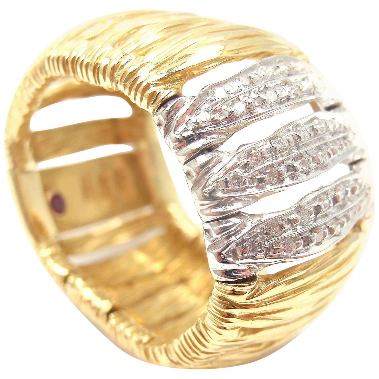 Roberto Coin Elephant Skin Domed Diamond Yellow Gold Band Ring For Sale