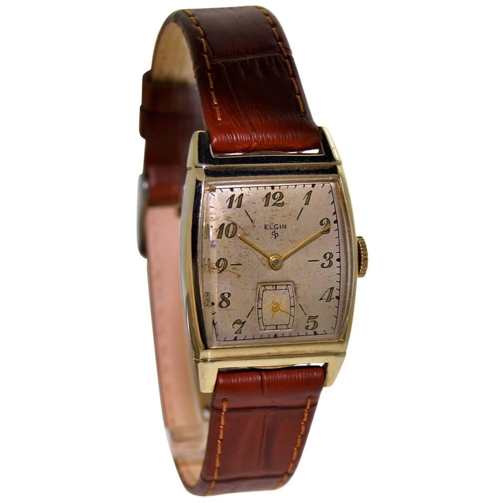 Elgin Yellow Gold Filled Tonneau Shape Original Dial Manual Watch, 1940s