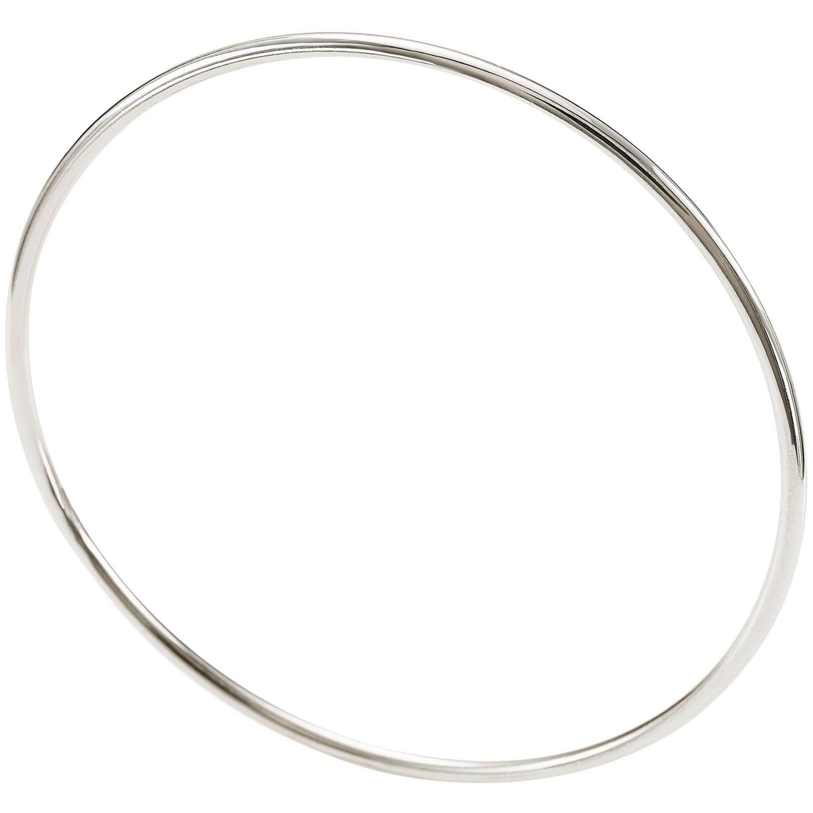 Slim Bangle from the Collection "Essence" 18 Karat White Gold For Sale