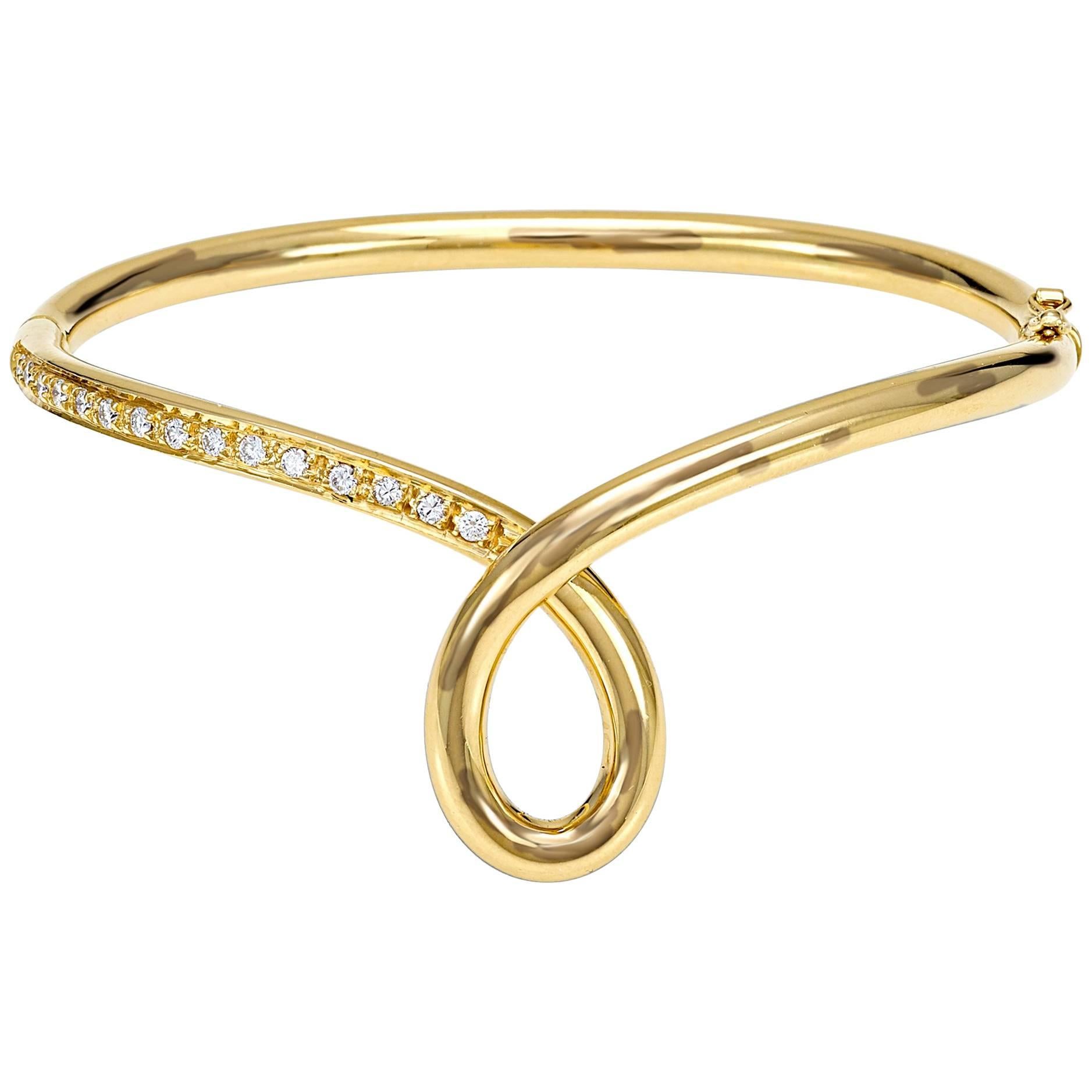 Bracelet jonc de la collection « Essence » en or jaune 18 carats et diamants