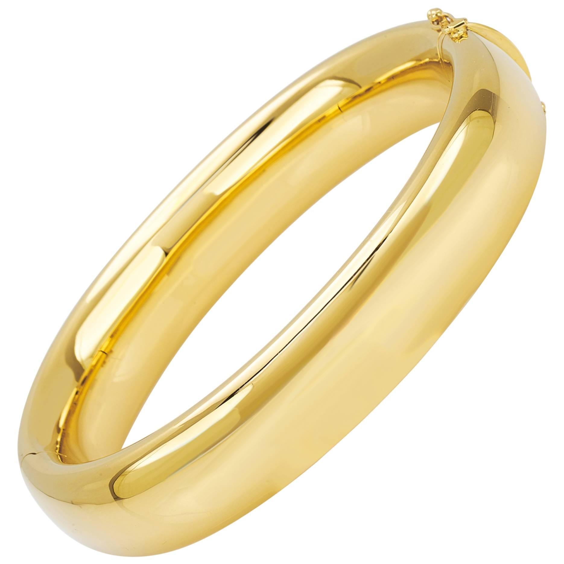 Bangle from the Collection "Essence" 18 Karat Yellow Gold