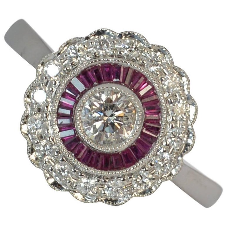 Ruby and Vs Diamond 18 Carat White Gold Target Ring For Sale at 1stdibs