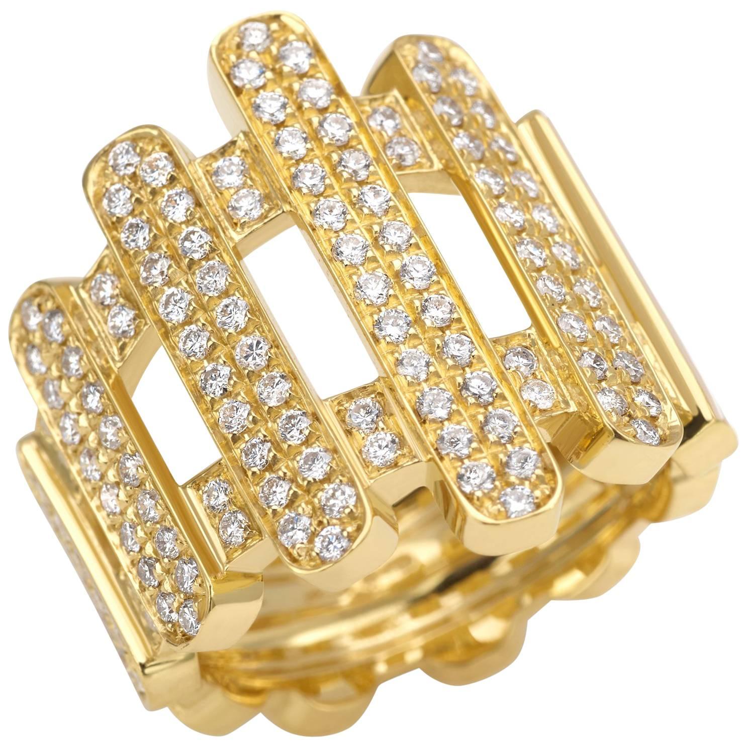 Ring from the Collection "Moonlight" 18 Karat Yellow Gold and Diamonds For Sale