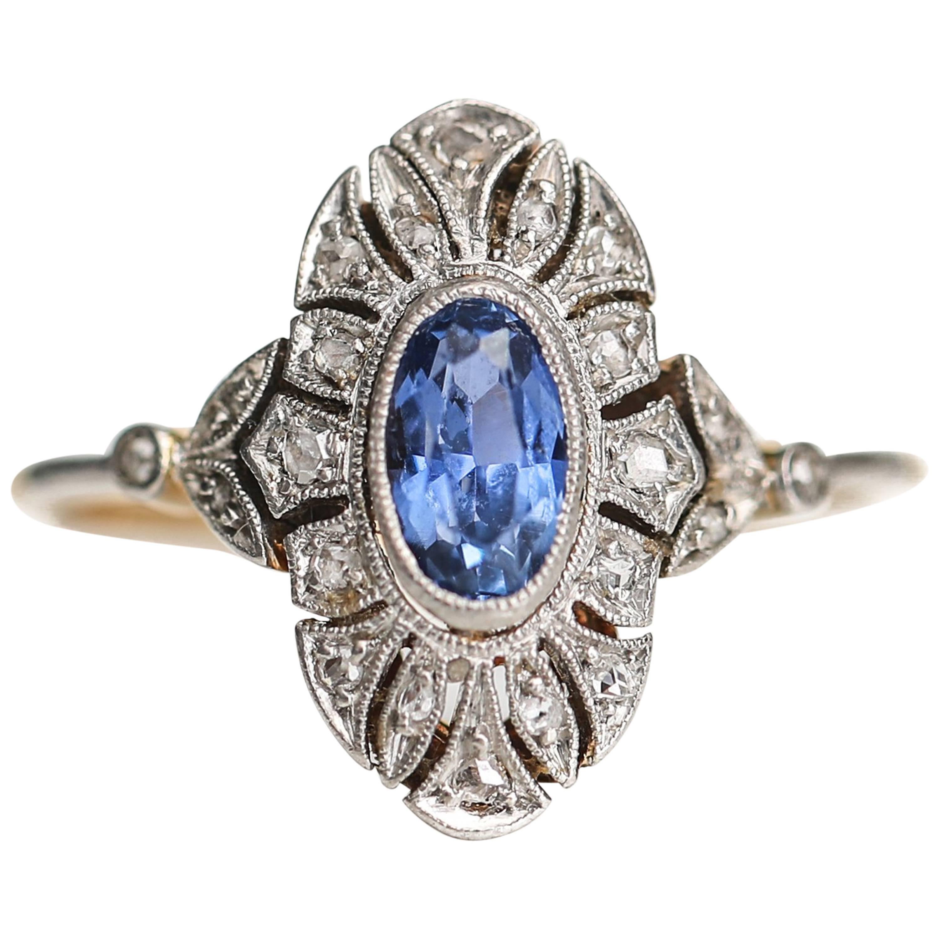 1920s .50 Carat Sapphire and Diamond Platinum 18 Karat Gold Engagement Ring