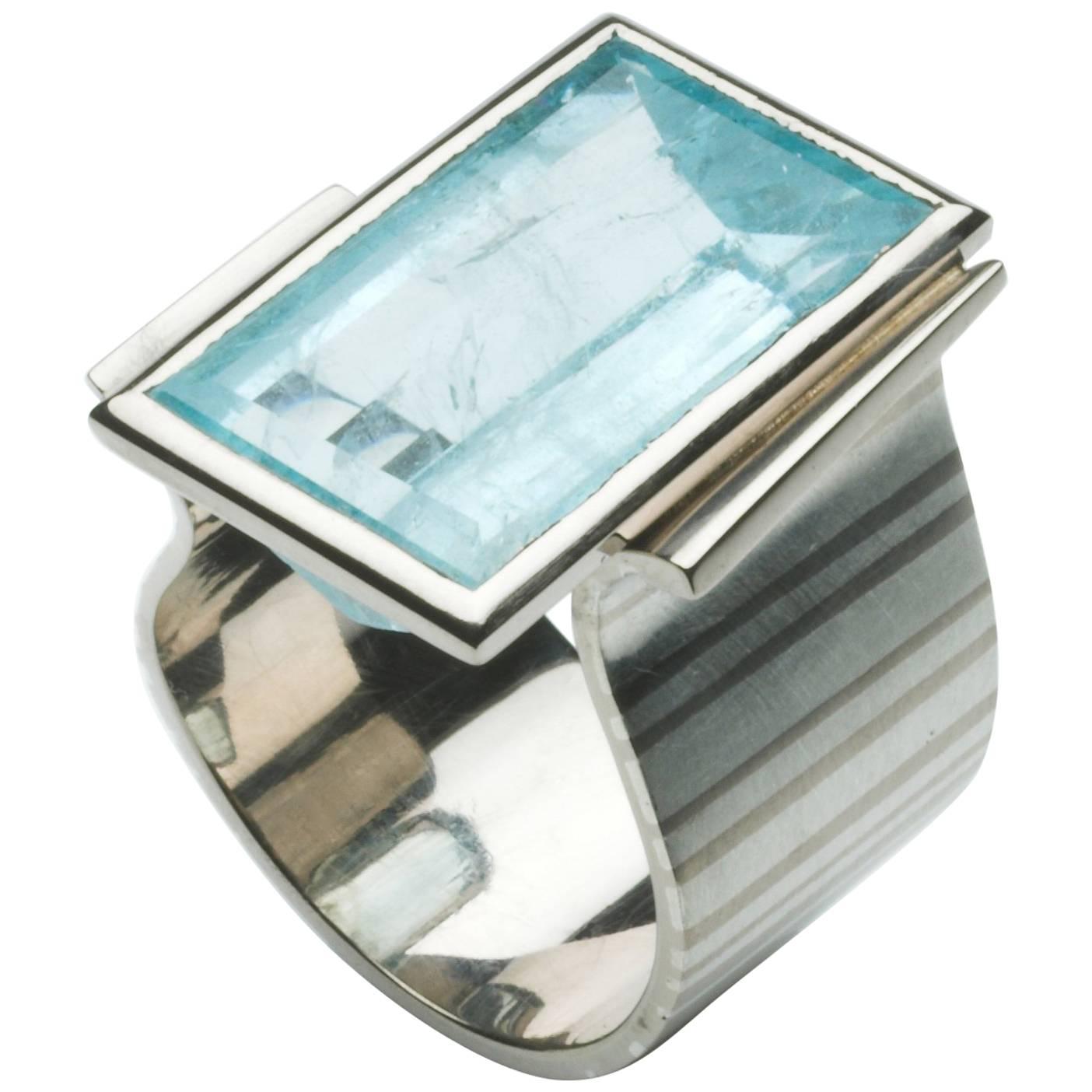 Annabel Eley 14.1 Carat Aquamarine 18 Karat White Gold Fine Silver Cocktail Ring For Sale