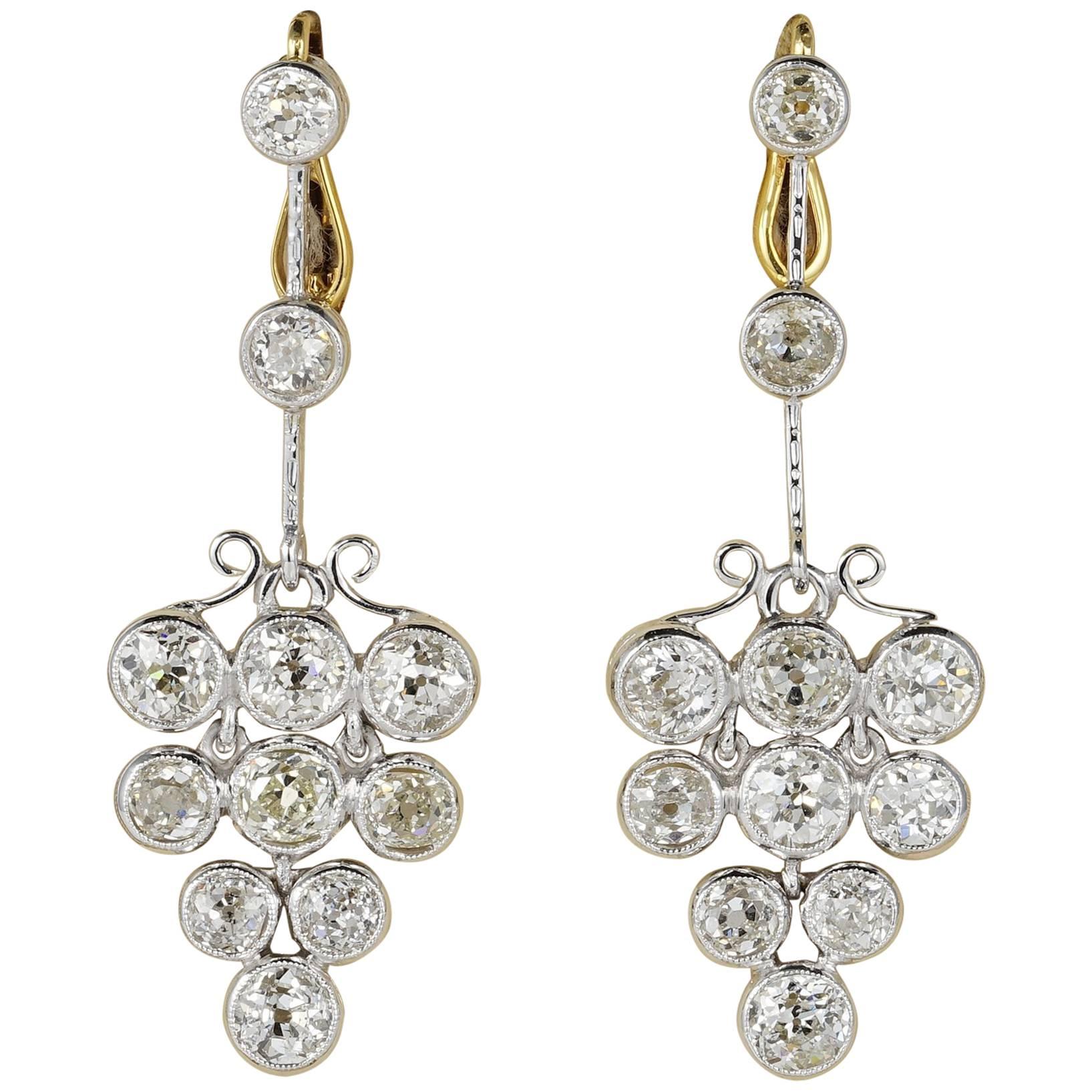 Art Deco 4.90 Carat Old Mine Diamonds Platinum Earrings