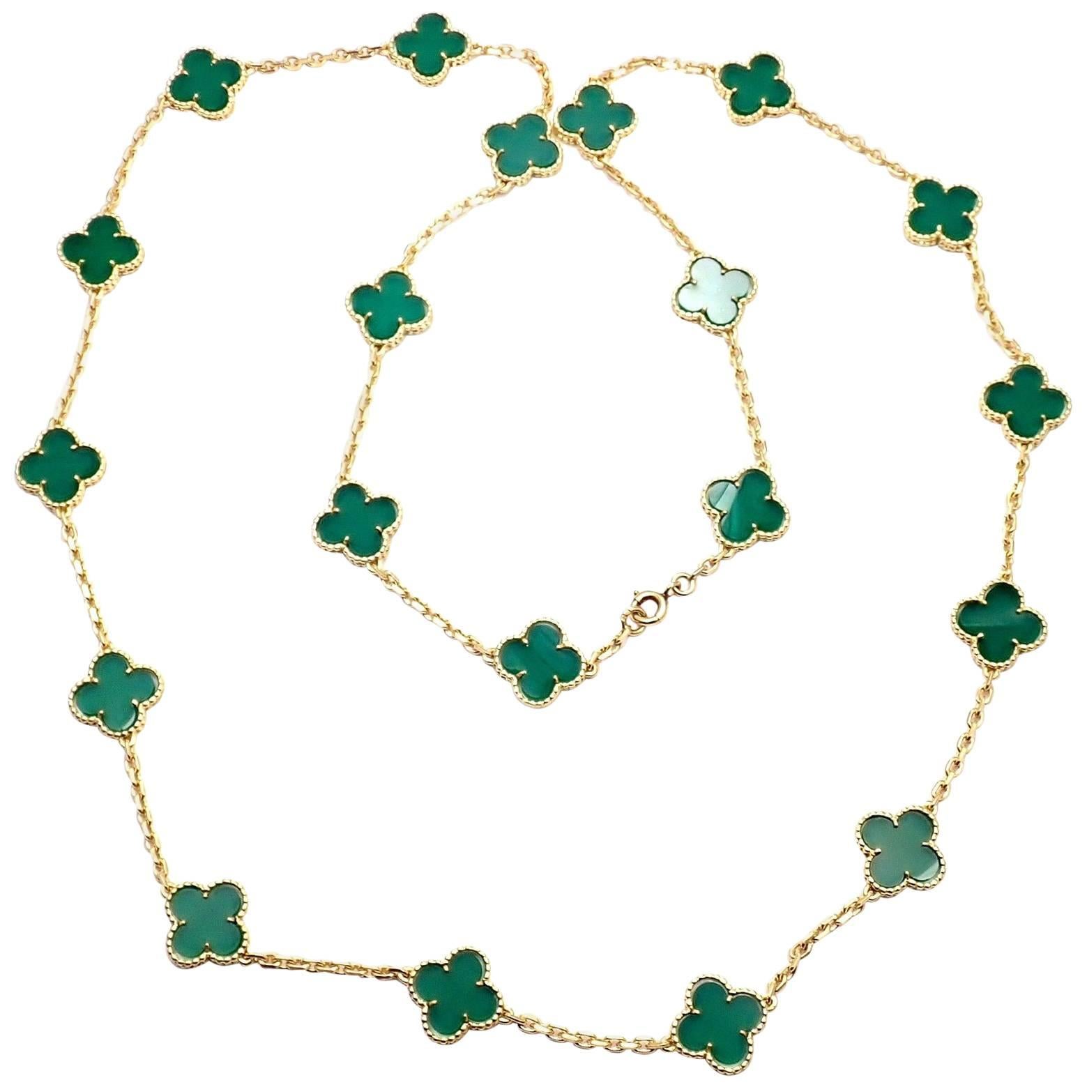 Van Cleef & Arpels 20 Chrysoprase Green Chalcedony Alhambra Yellow Gold Necklace