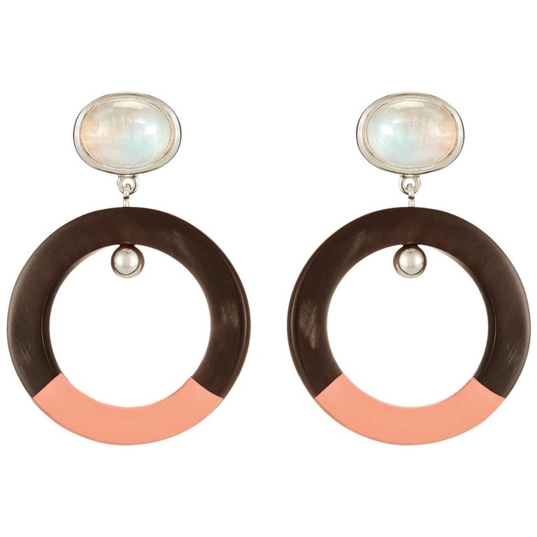 Fouche Labradorite Dangle Horn Earrings At 1stdibs Fouche Moonstone Lacquer Dangle Hoop Horn Earrings