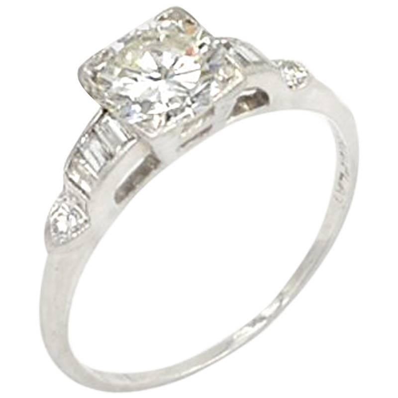 Vintage 0.84 Carat Round Brilliant Cut Diamond and Platinum Engagement Ring For Sale