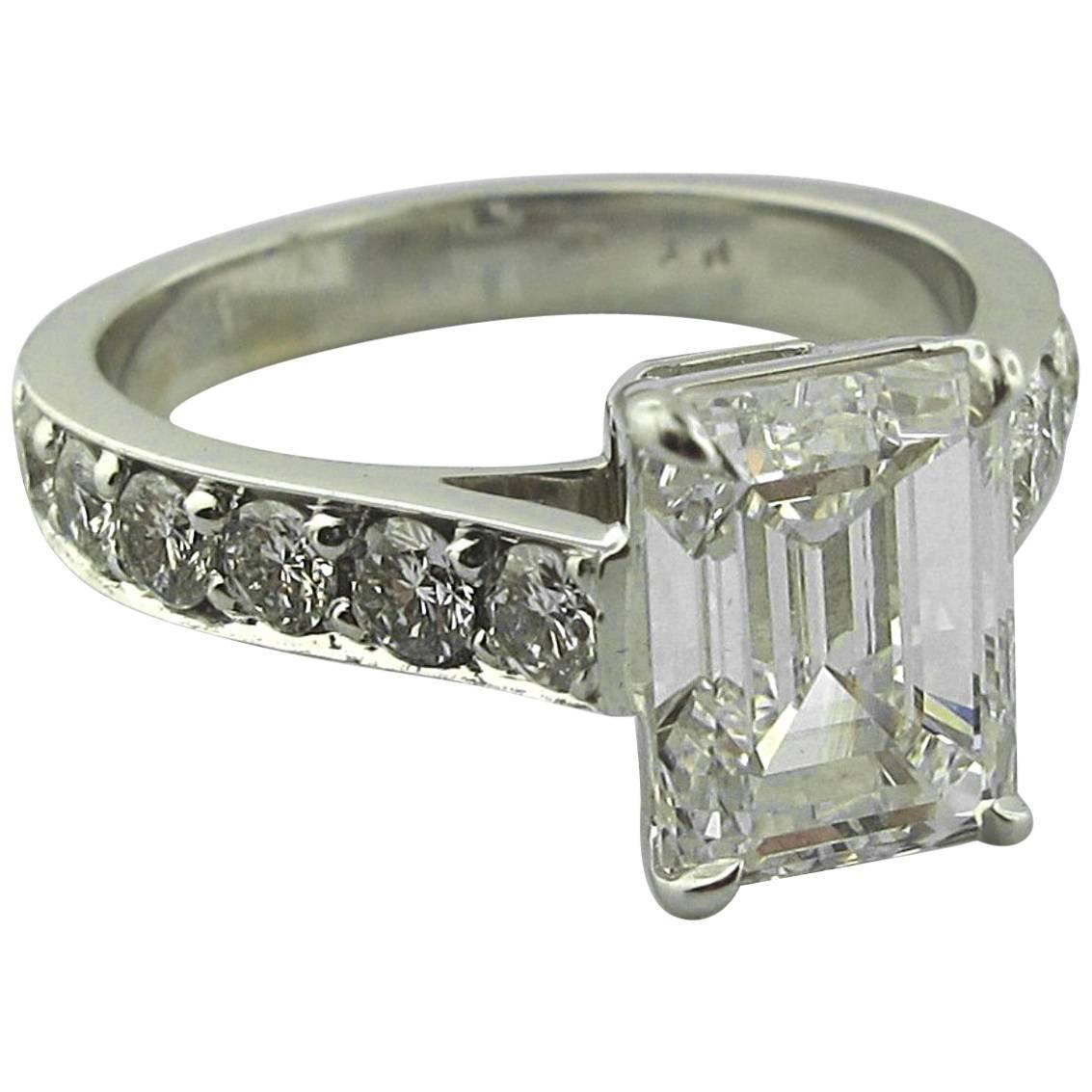 GIA Certified 3.01 Carat Emerald Cut Diamond Ring, E color, in Platinum