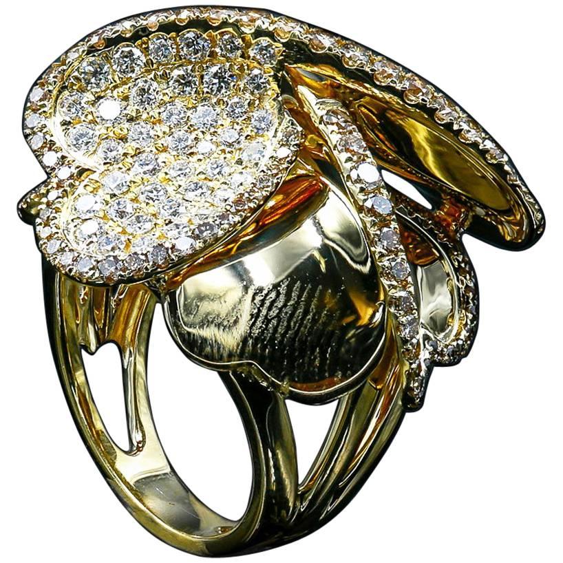 Dome Style 18 Karat Yellow Gold 2.58 Carat White Diamond Cocktail Ring For Sale