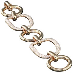 18 Karat Gold Diamond Link Bracelet with Pave Set Diamonds Weighing 4.13 Carat