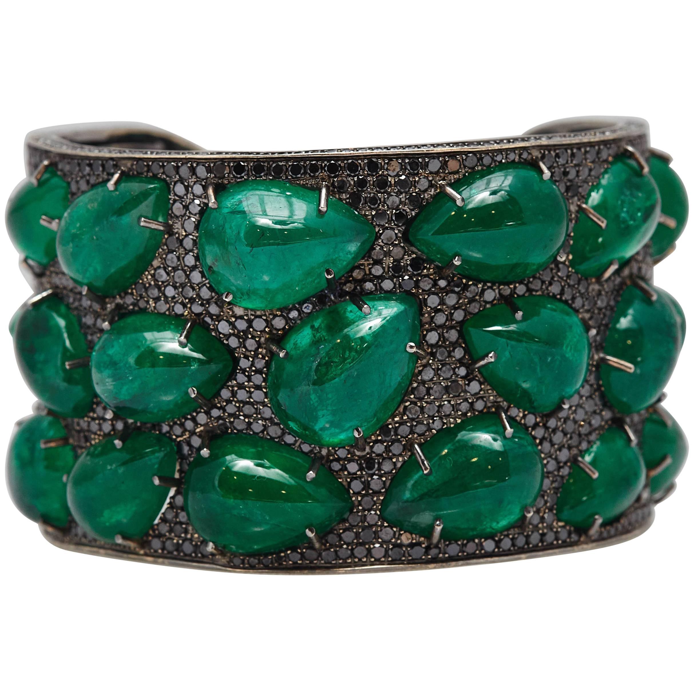 Emerald Black Diamond Gold Bracelet