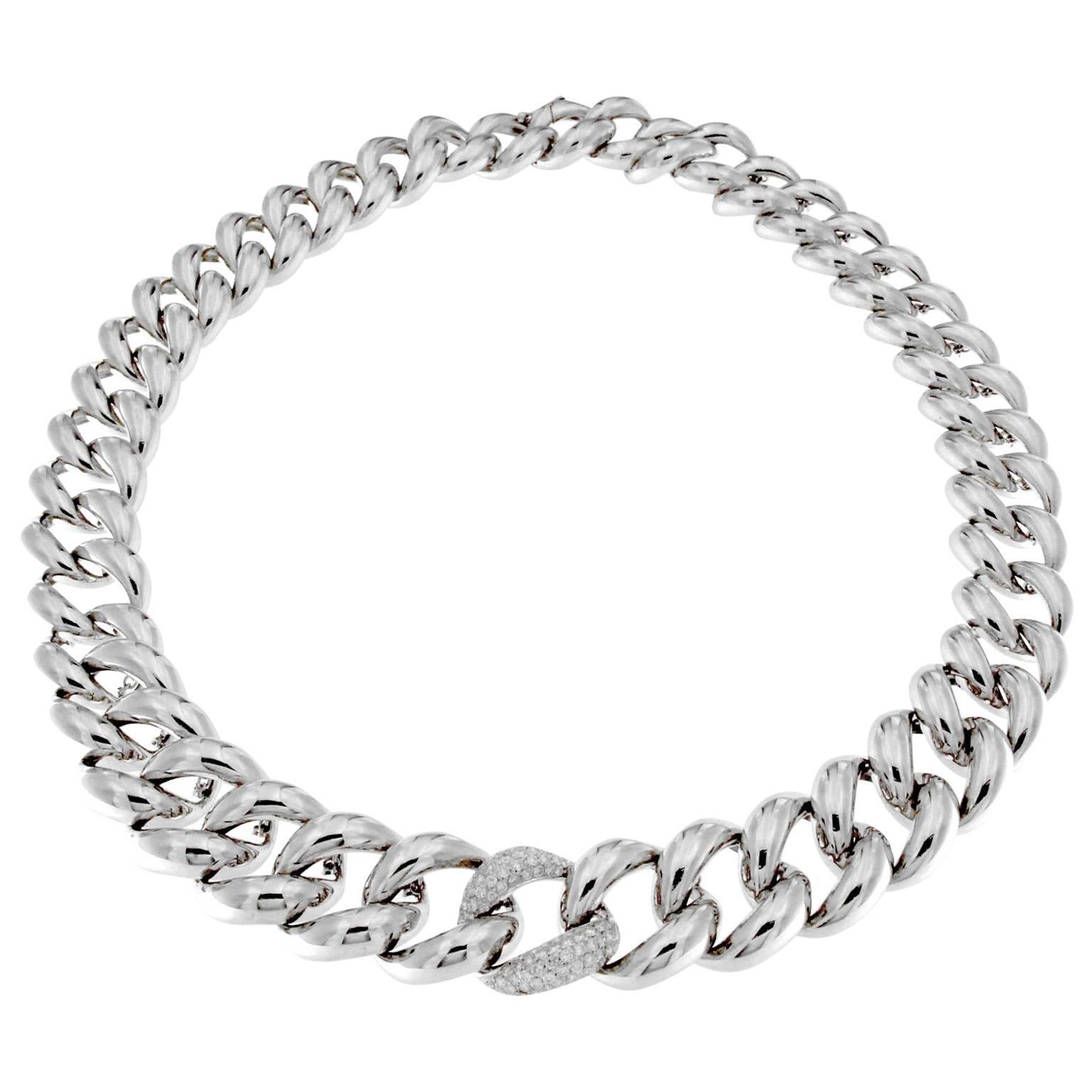 Classic Groumette Necklace 18 Karat White Gold and White Diamonds For Sale