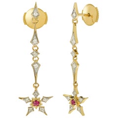 Yvonne Leon's Earring Star in 18 Karat Yellow Gold with Diamonds and Ruby
