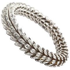 “Gregg Ruth” Diamond Bracelet 18 Karat White Gold