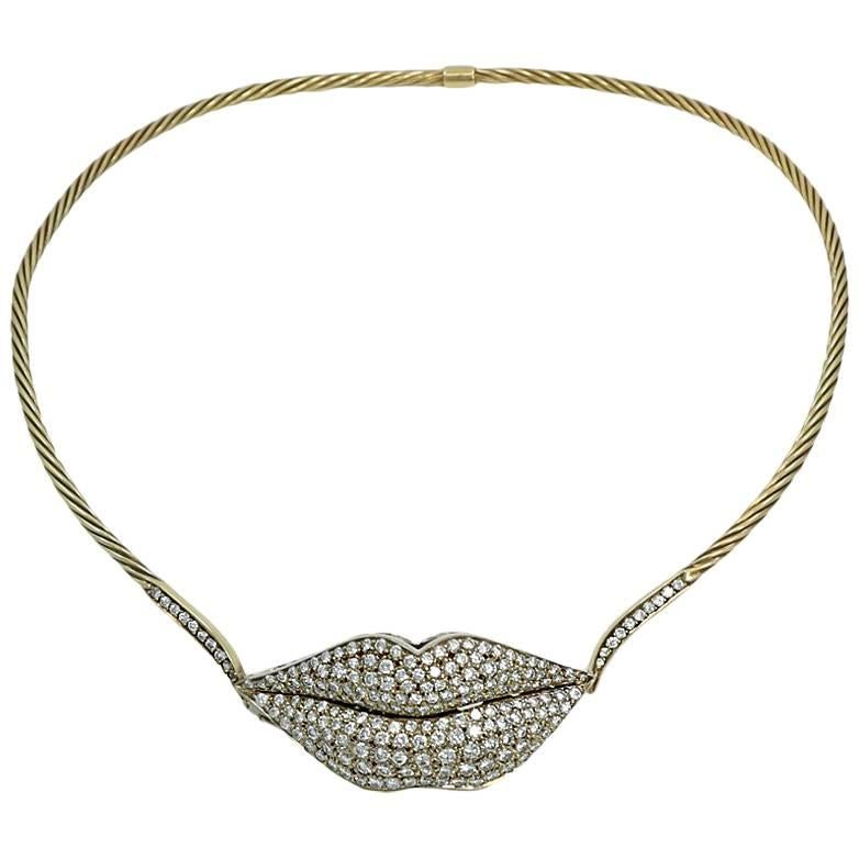 3.00 Carat Two-Tone Gold Choker Necklace with Pave Diamonds For Sale