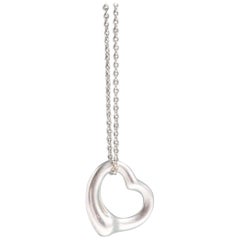 Tiffany & Co. Collier en argent sterling avec pendentif cœur Elsa Peretti