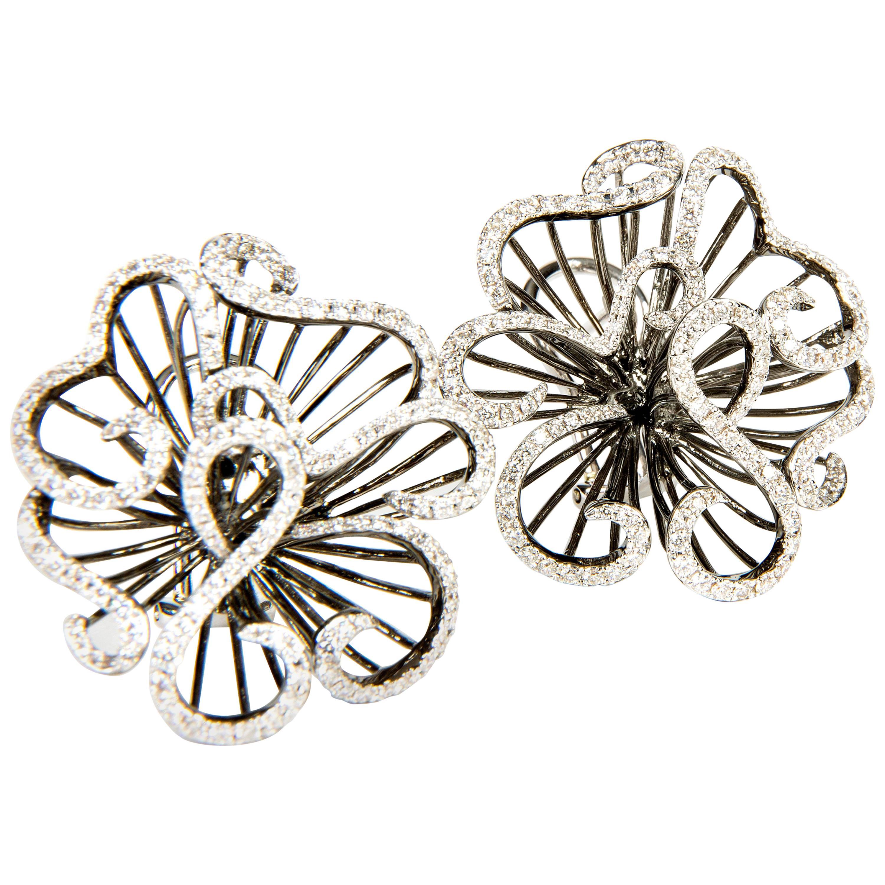 Sea Anemone White and Black Diamond Flower Earrings in White Gold 18K For Sale