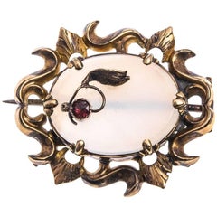 Victorian 9 Carat Yellow Gold Chalcedony and Garnet Brooch