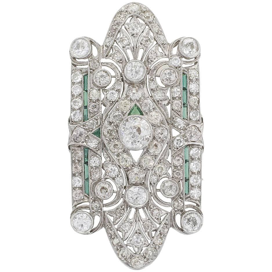 Edwardian Art Deco Platinum Green Emerald and Diamond Brooch