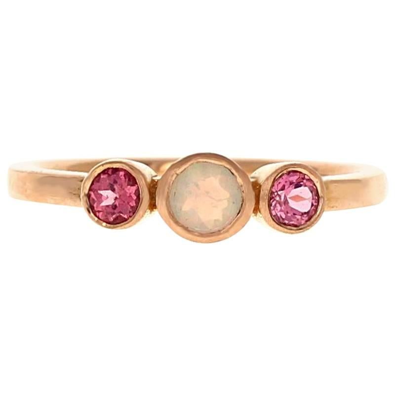 Alice Ring 18 Karat Rose Gold Opal and Pink Spinel