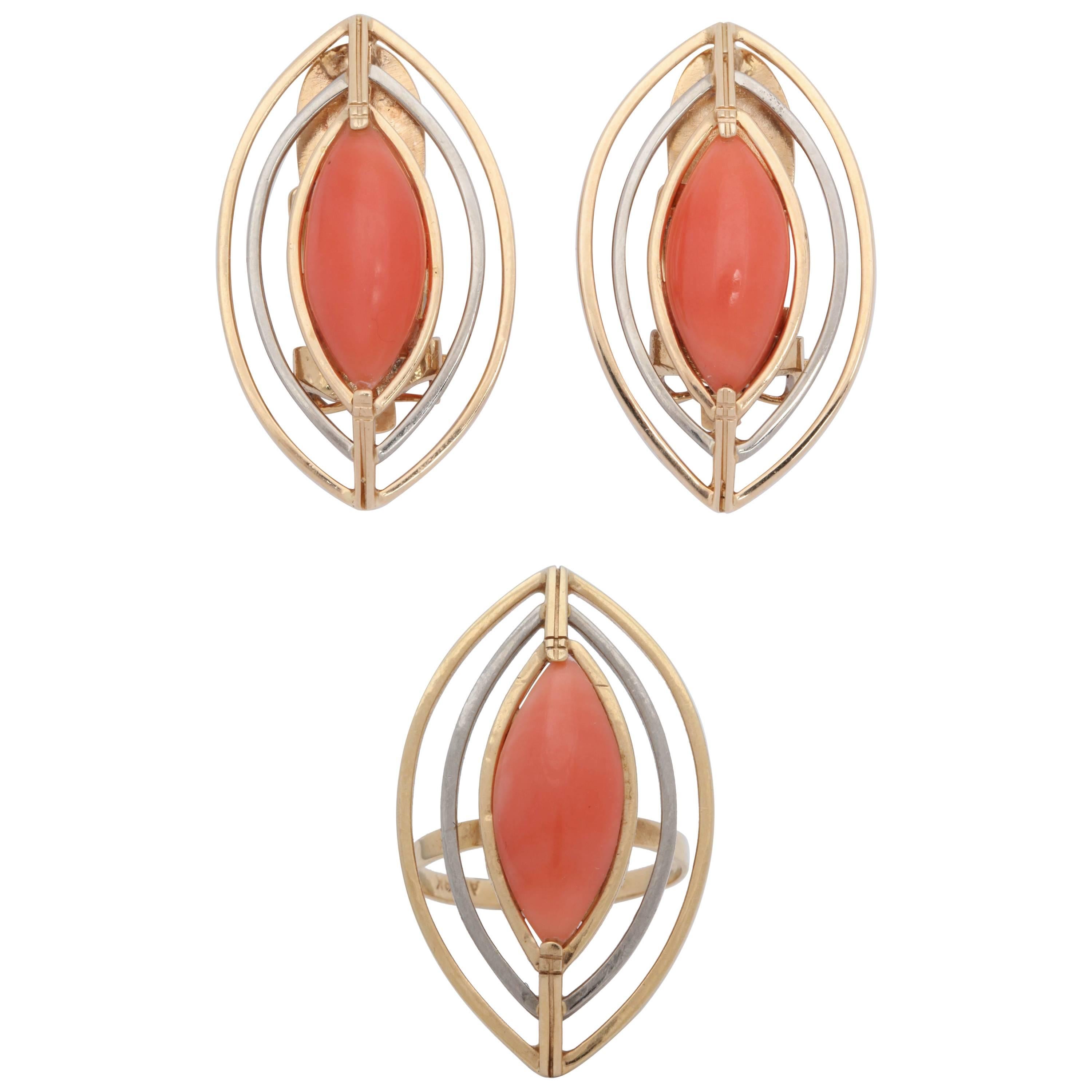 1960s Cool Wirework Setting Coral White and Yellow Gold Ring and Earrings Set For Sale